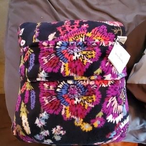 Vera Bradley travel blakent